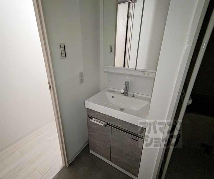 【ＬＷ京都桜邸】間取