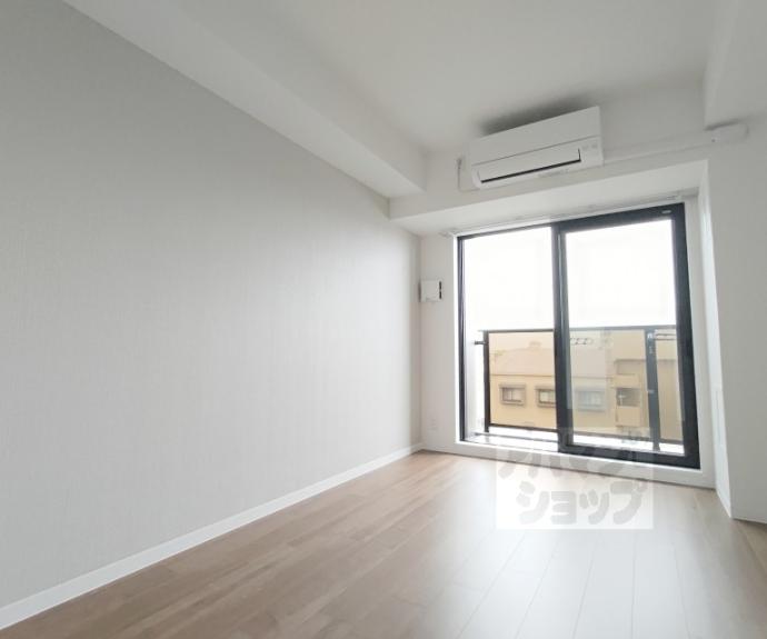 【ＬＷ京都桜邸】間取