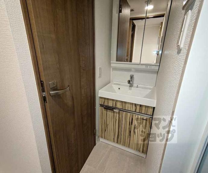 【ＬＷ京都桜邸】間取