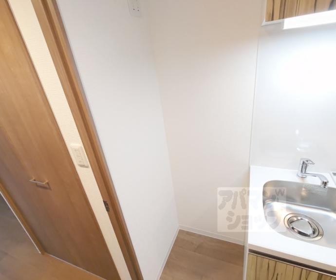 【ＬＷ京都桜邸】間取