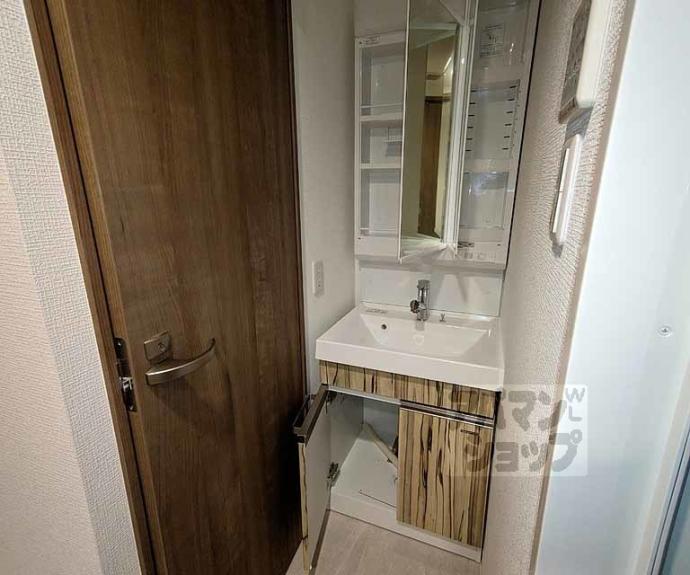 【ＬＷ京都桜邸】間取