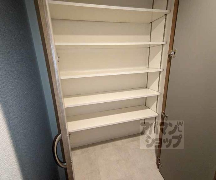 【ＬＷ京都桜邸】間取