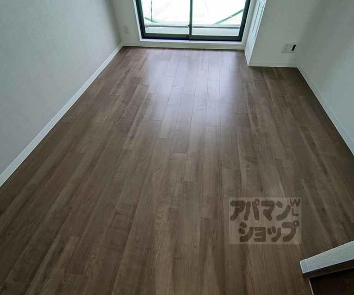 【ＬＷ京都桜邸】間取