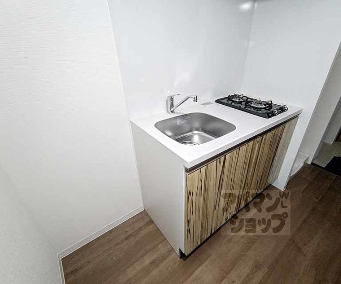 【ＬＷ京都桜邸】間取