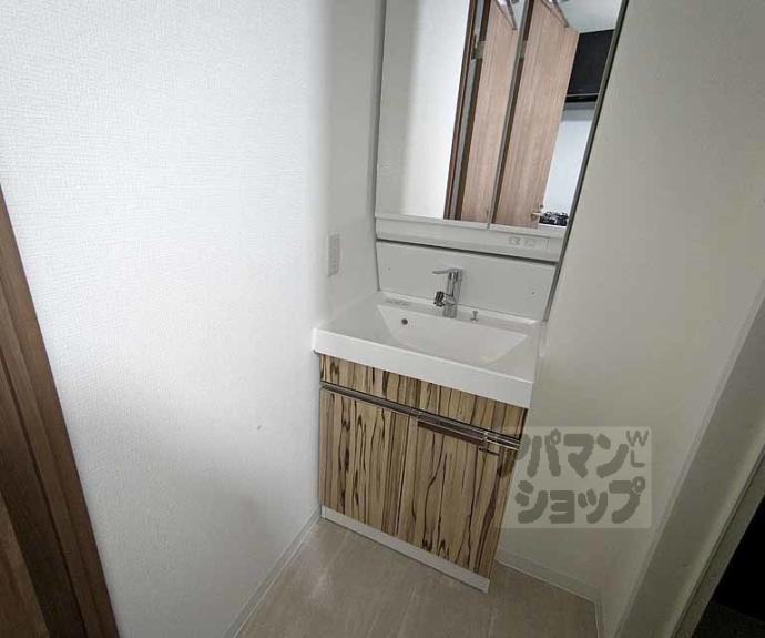 【ＬＷ京都桜邸】間取