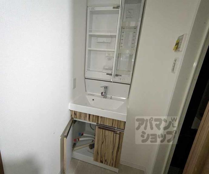 【ＬＷ京都桜邸】間取