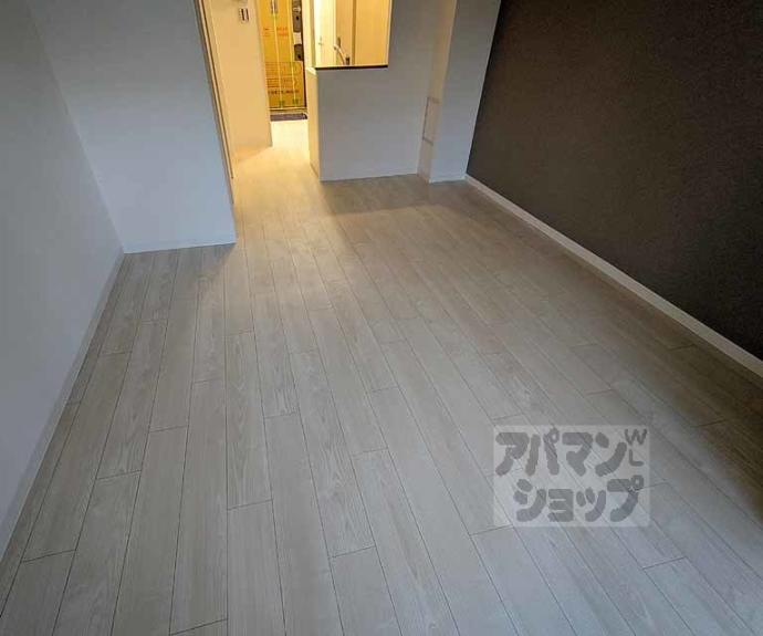 【ＬＷ京都桜邸】間取