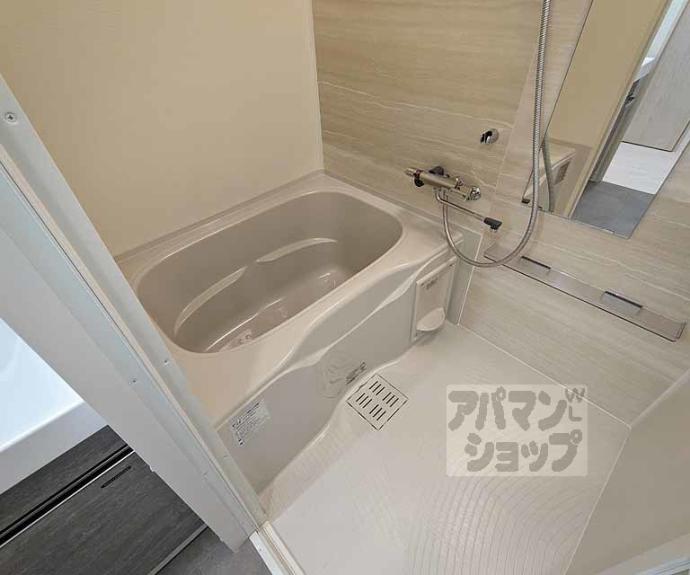 【ＬＷ京都桜邸】間取