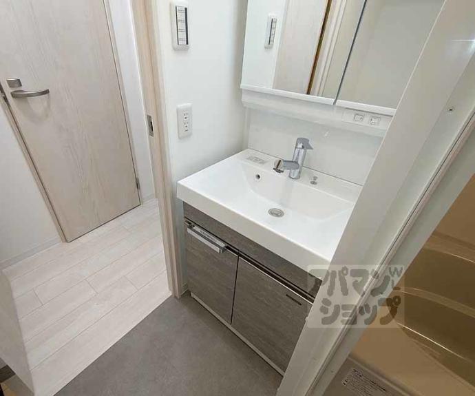 【ＬＷ京都桜邸】間取