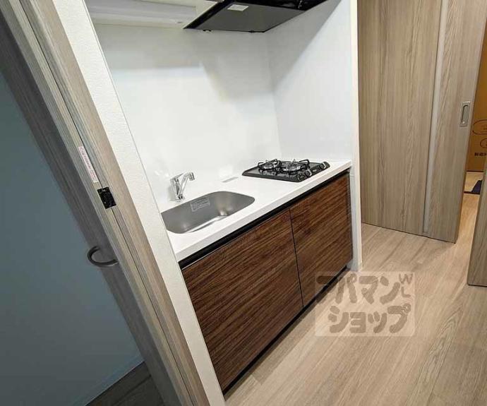 【ＬＷ京都桜邸】間取