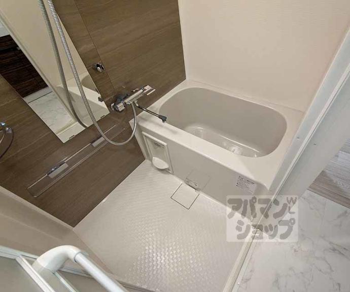 【ＬＷ京都桜邸】間取