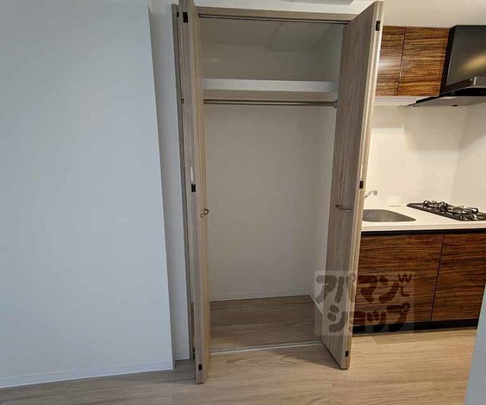 【ＬＷ京都桜邸】間取