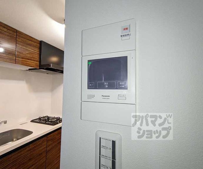 【ＬＷ京都桜邸】間取