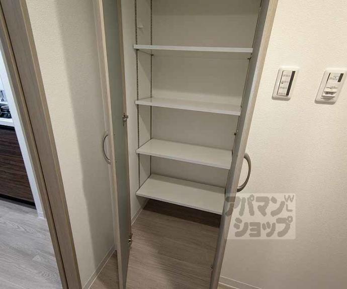 【ＬＷ京都桜邸】間取