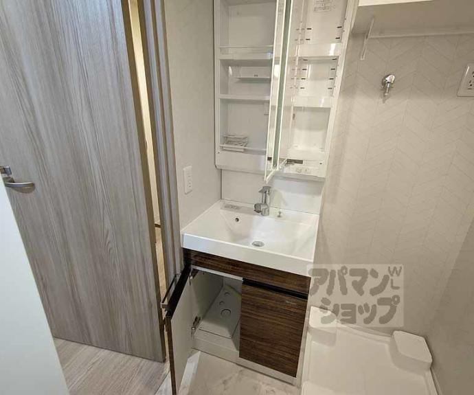 【ＬＷ京都桜邸】間取