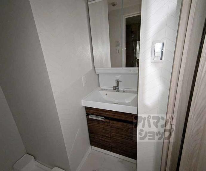 【ＬＷ京都桜邸】間取