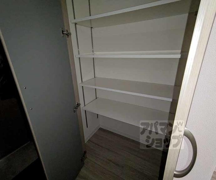 【ＬＷ京都桜邸】間取