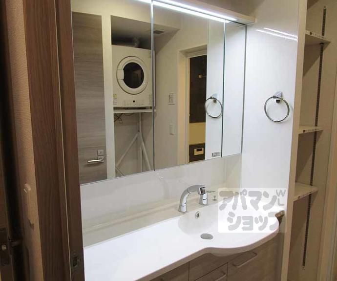 【GRAMM東小野堀町WEST】間取