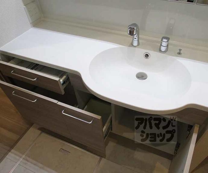 【GRAMM東小野堀町WEST】間取