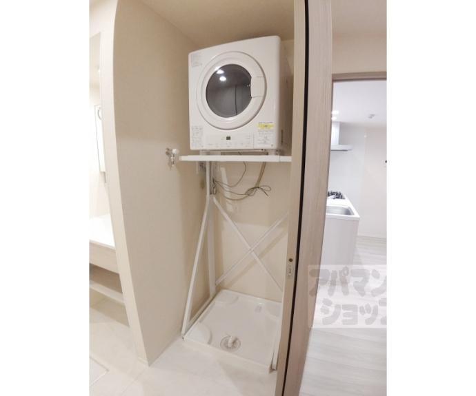 【Ｄ－ＲＯＯＭ伏見駅前】間取