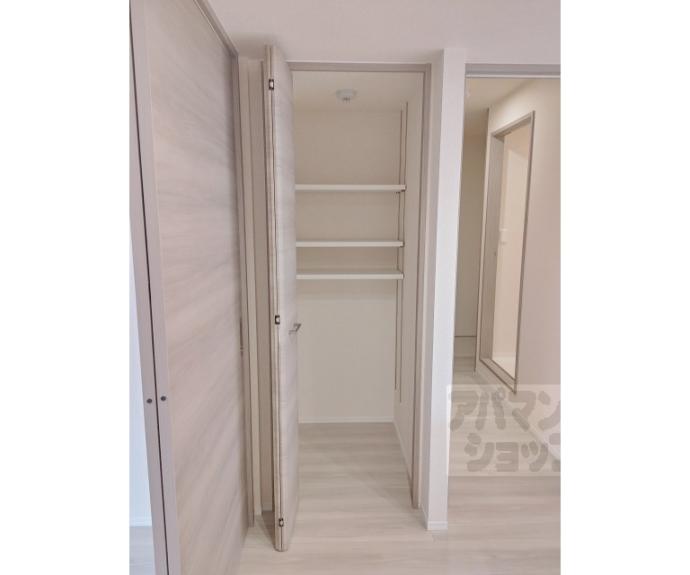 【Ｄ－ＲＯＯＭ伏見駅前】間取