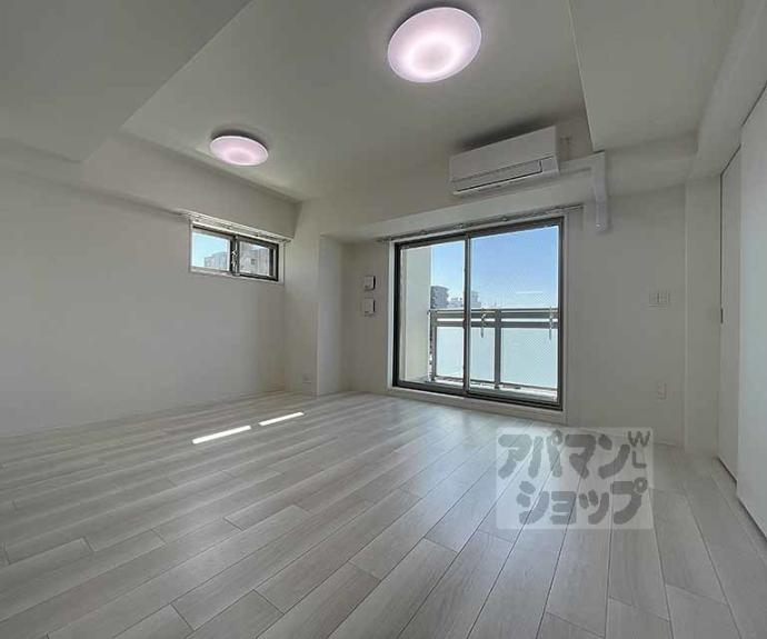 【ジオエント四条大宮】間取