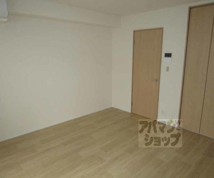 【ユアメゾン西賀茂】間取