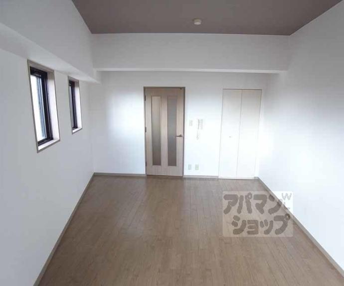 【エル・カーサー】間取