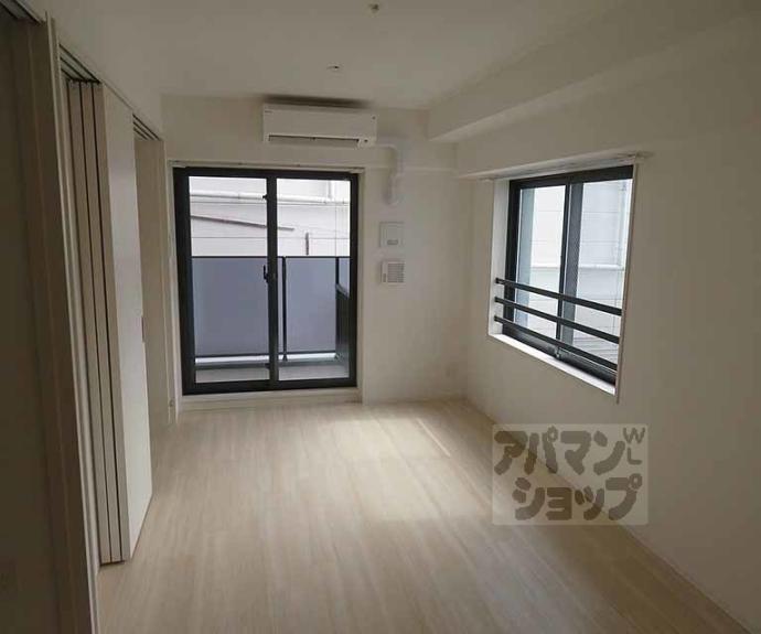 【リシュドール梅小路】間取