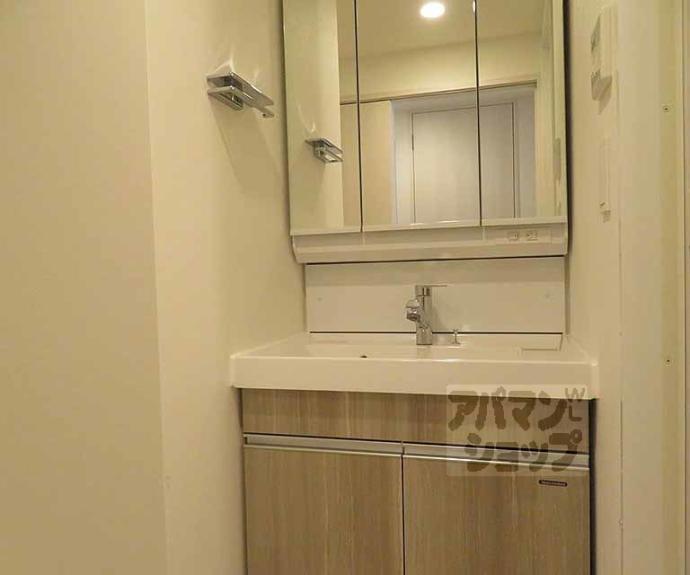 【リシュドール梅小路】間取