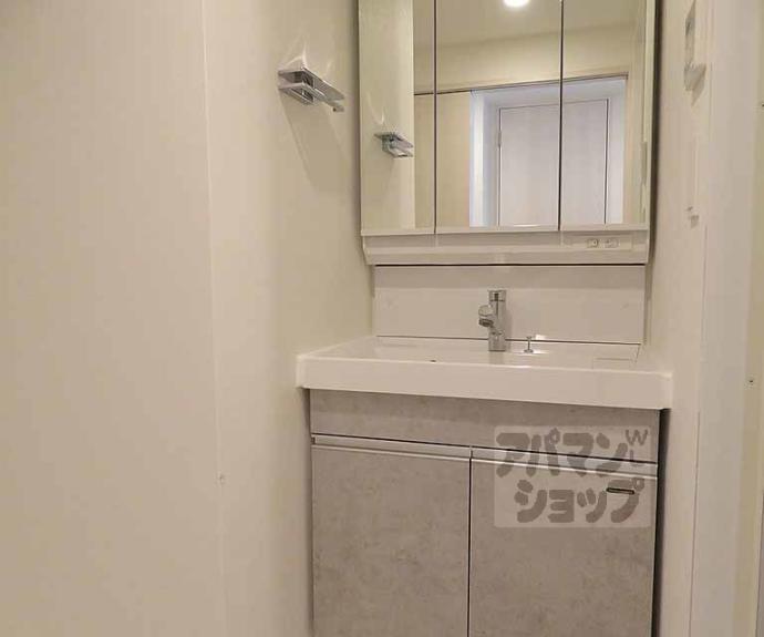 【リシュドール梅小路】間取