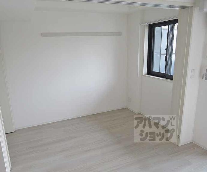 【リシュドール梅小路】間取