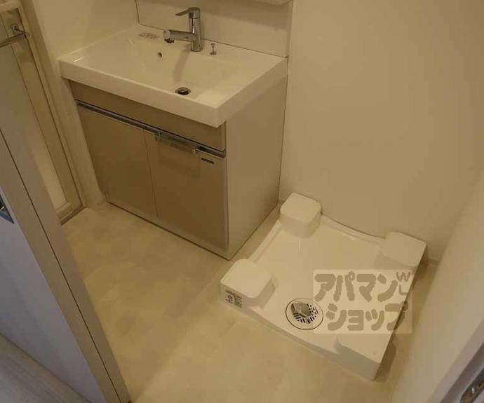 【リシュドール梅小路】間取