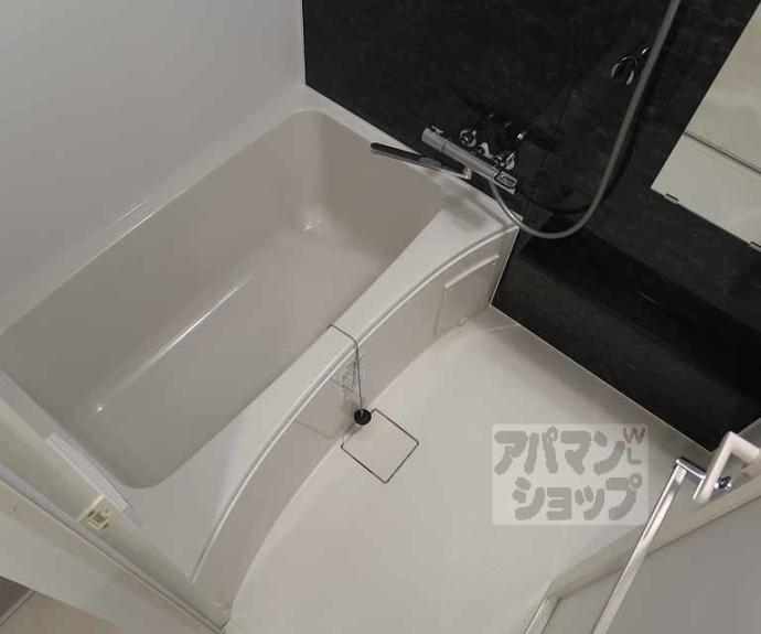 【リシュドール梅小路】間取