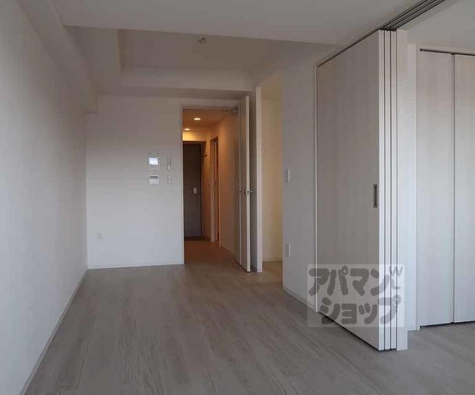 【リシュドール梅小路】間取