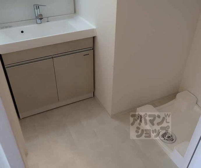 【リシュドール梅小路】間取