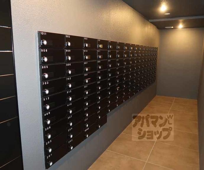 【リシュドール梅小路】間取