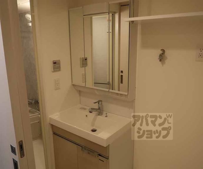 【リシュドール梅小路】間取