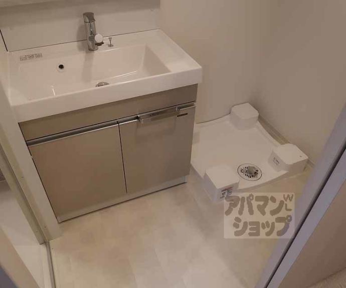 【リシュドール梅小路】間取