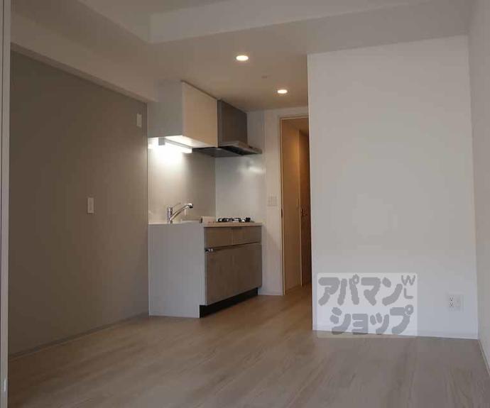 【リシュドール梅小路】間取