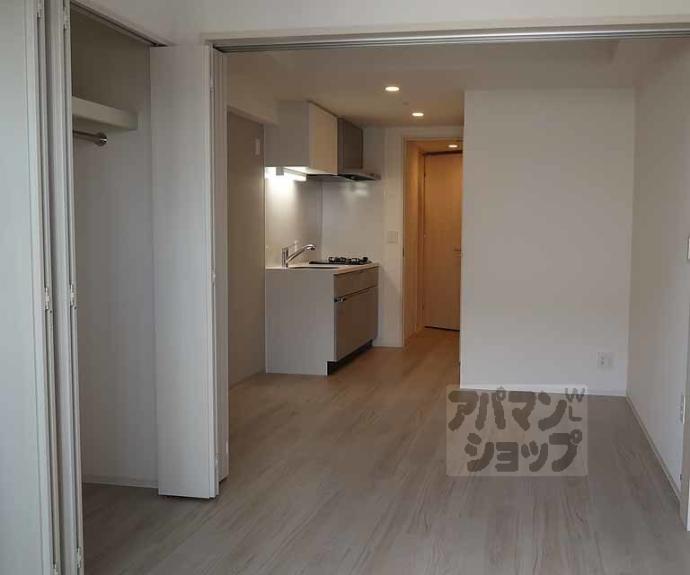 【リシュドール梅小路】間取