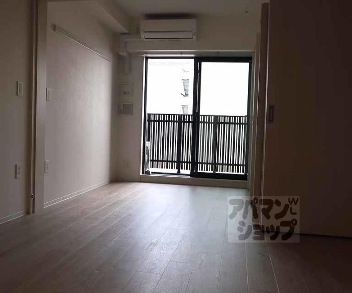 【リシュドール梅小路】間取