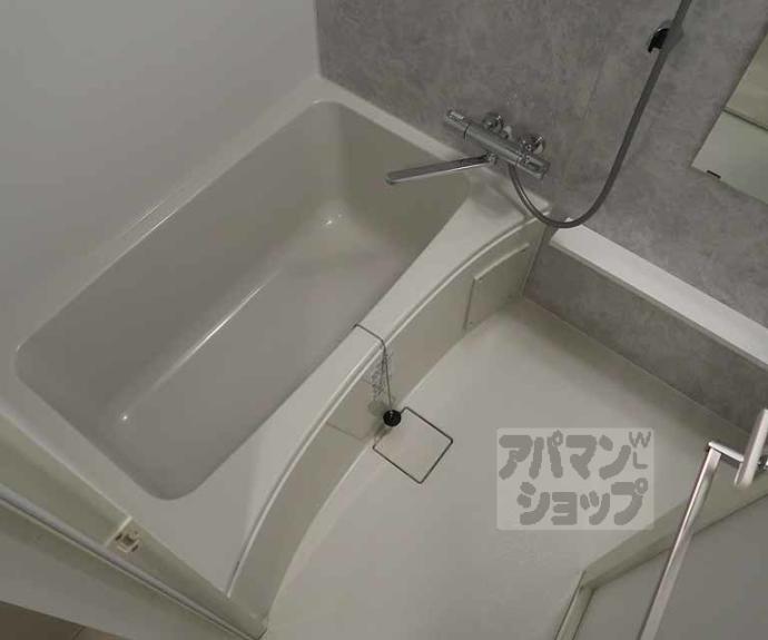 【リシュドール梅小路】間取