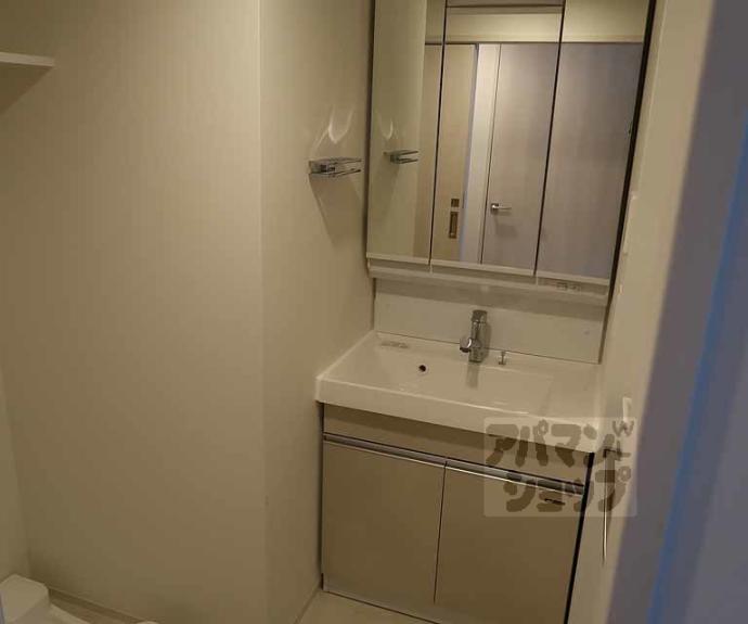 【リシュドール梅小路】間取