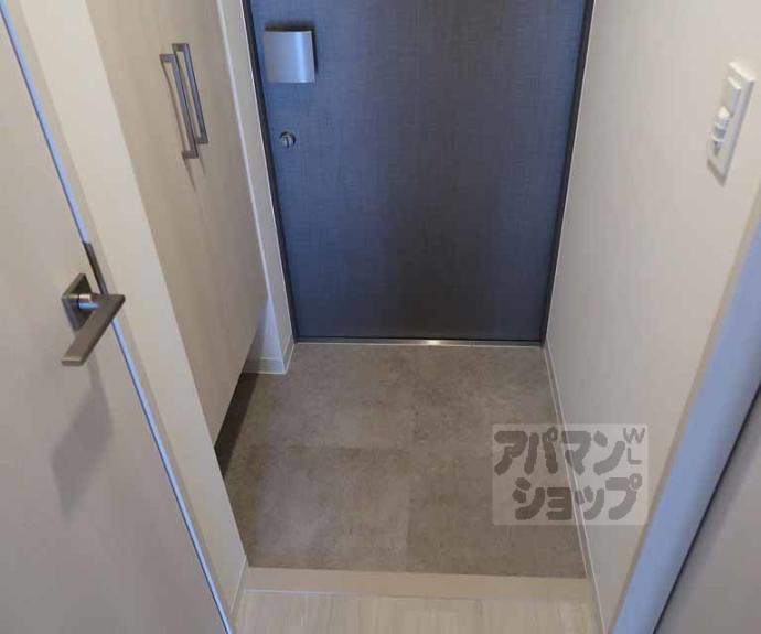 【リシュドール梅小路】間取