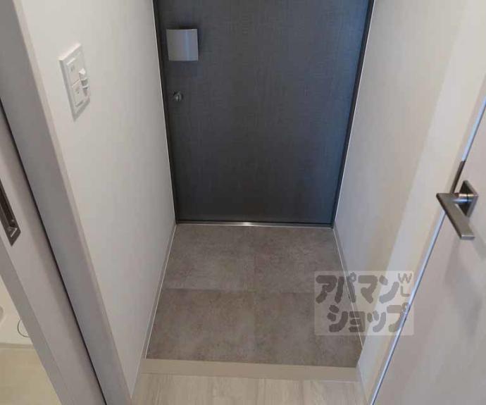 【リシュドール梅小路】間取