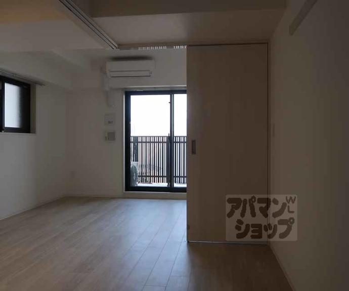 【リシュドール梅小路】間取