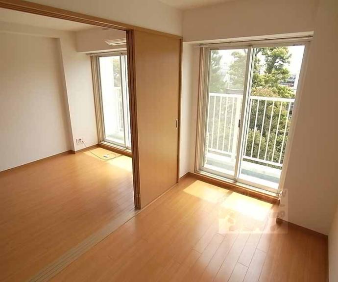 【プリオーレ衣笠】間取