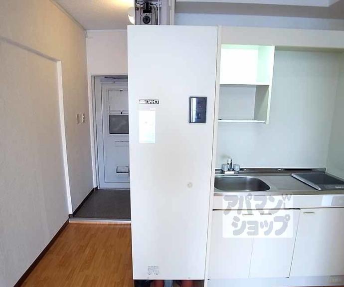 【Ｄｏｏｒ＇ｓ　ＤｅＤｅ　Ｏｎｅ　（旧：嵯峨スチューデントハウス）】間取