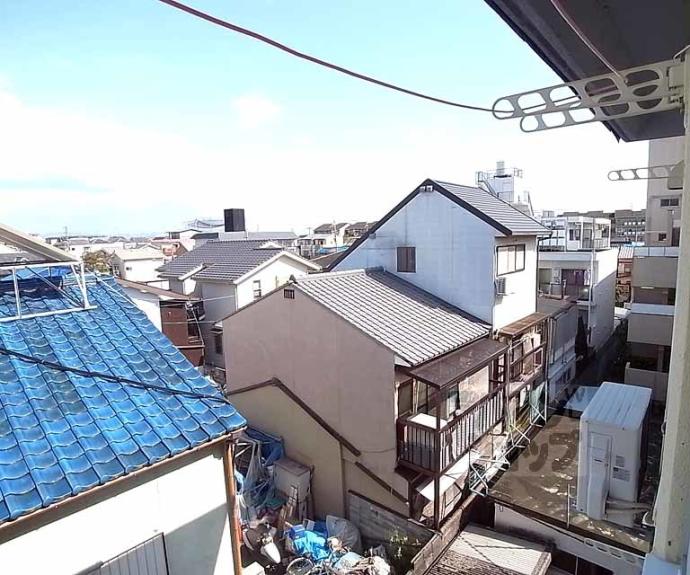 【Ｄｏｏｒ＇ｓ　ＤｅＤｅ　Ｏｎｅ　（旧：嵯峨スチューデントハウス）】間取